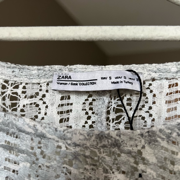 Zara Textured Ruffle Blouse - Picture 4 of 4